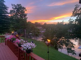 202 W Dekalb St, Versailles, MO 65084