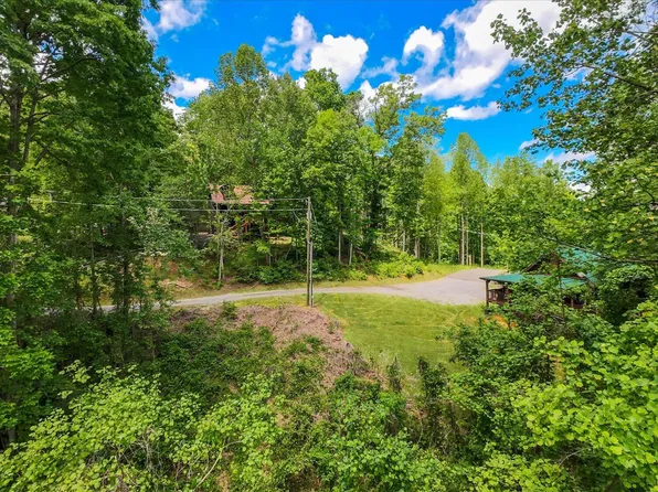 LOT 11 Lake Dr, Gatlinburg, TN 37738