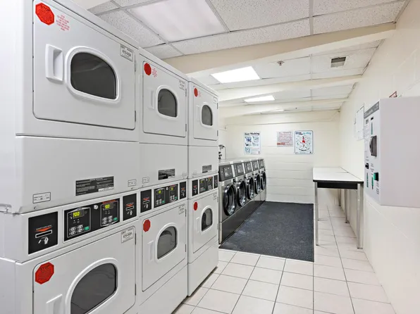 905 River Road image 10 of 15