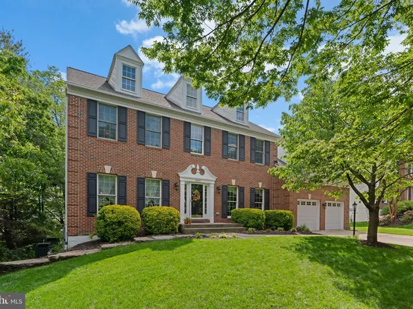 8285 Highglade Ct, Millersville, MD 21108