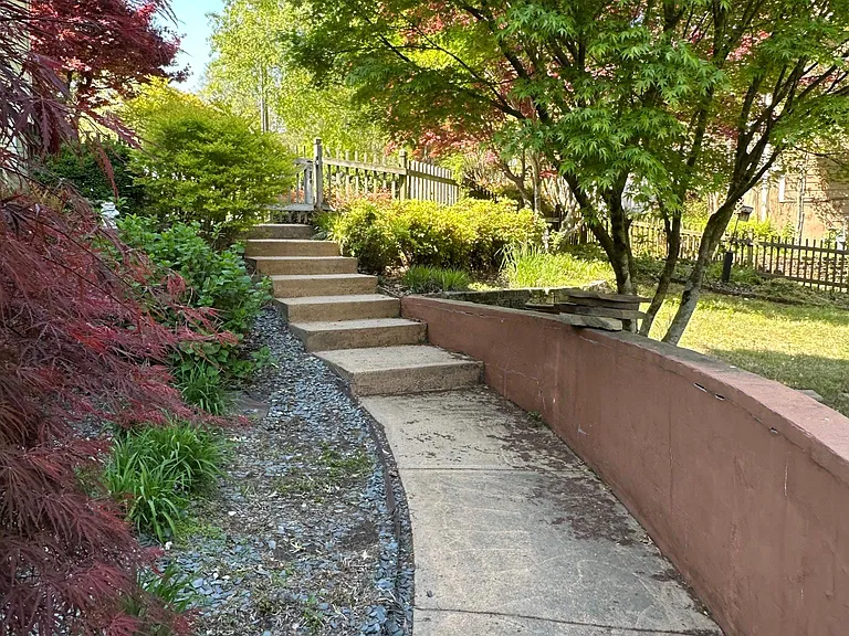 1279 Avondale Ave SE #2 — Photo 20