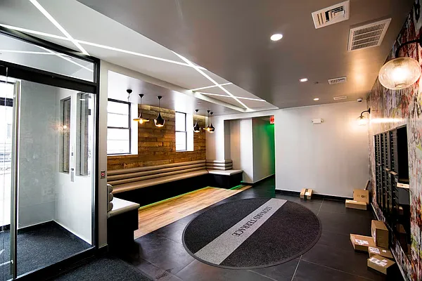 Rented by Nooklyn NYC LLC | media 90