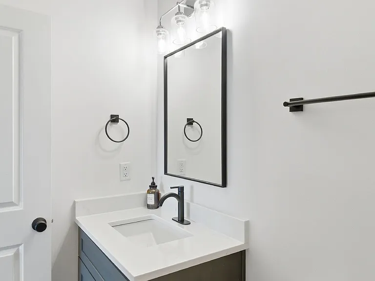 700 N Dupont Ave #311 — Photo 7