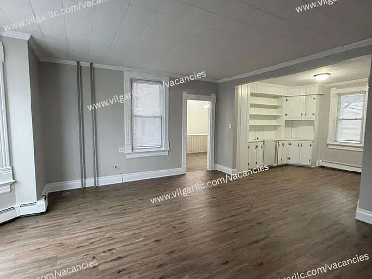 136 Matteson St — Photo 11