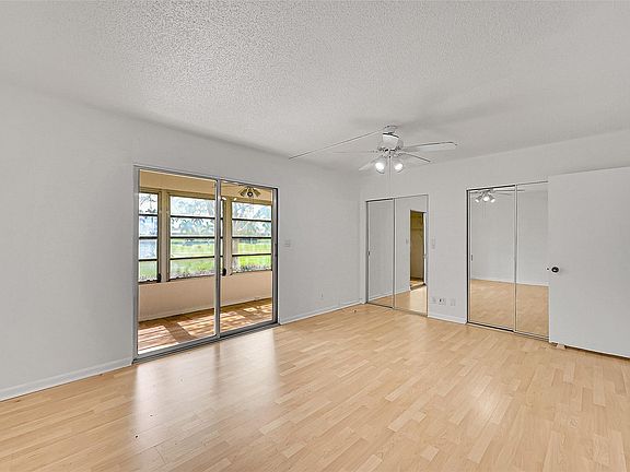 4th image of 3303 Aruba Way #J1