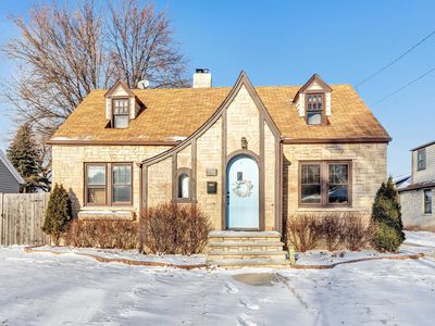 125 E Allouez Ave, Green Bay, WI, 54301