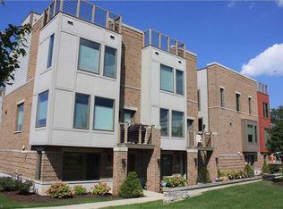 1423 Slate Ct, Cleveland Heights, OH