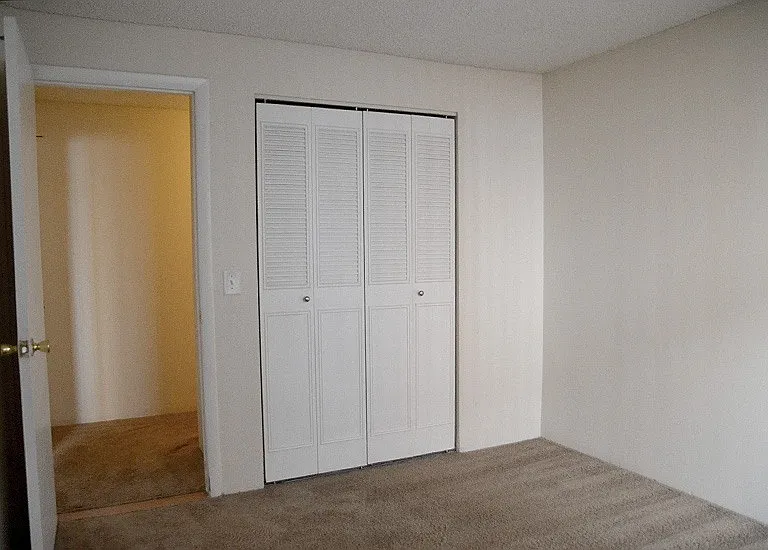 Canyon Crest — Photo 21