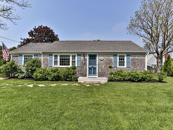 2nd image of 15 Glen Road