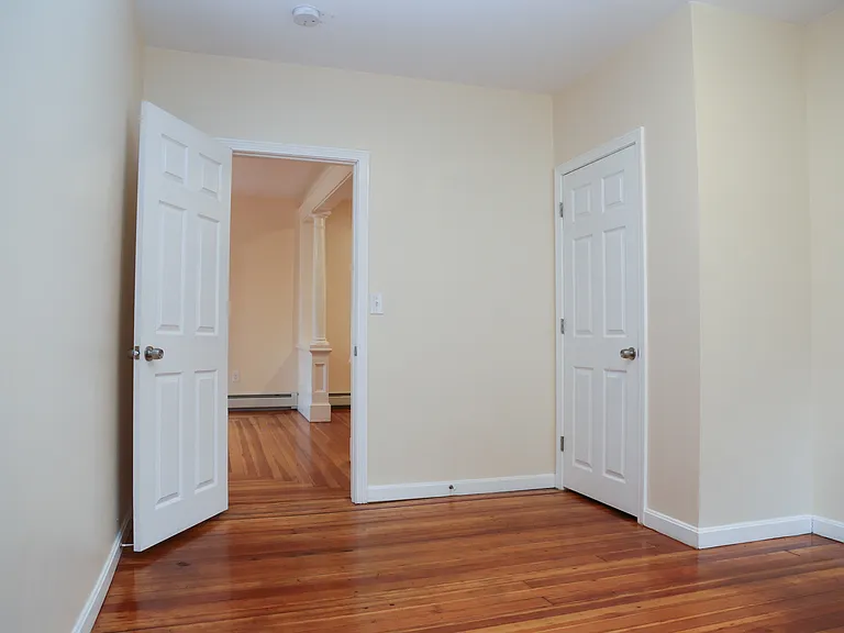 27 Watson St #2 — Photo 9