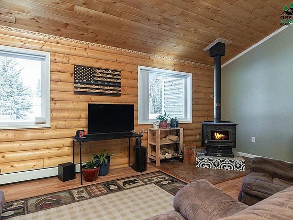 4th image of 2645 Miller Ln