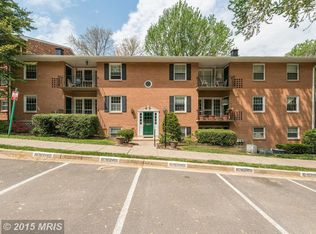 3814 Lyndhurst Dr APT 201, Fairfax, VA 22031