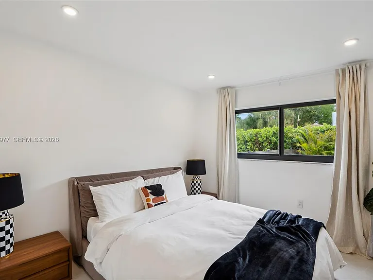 9600 SW 147th St — Photo 59