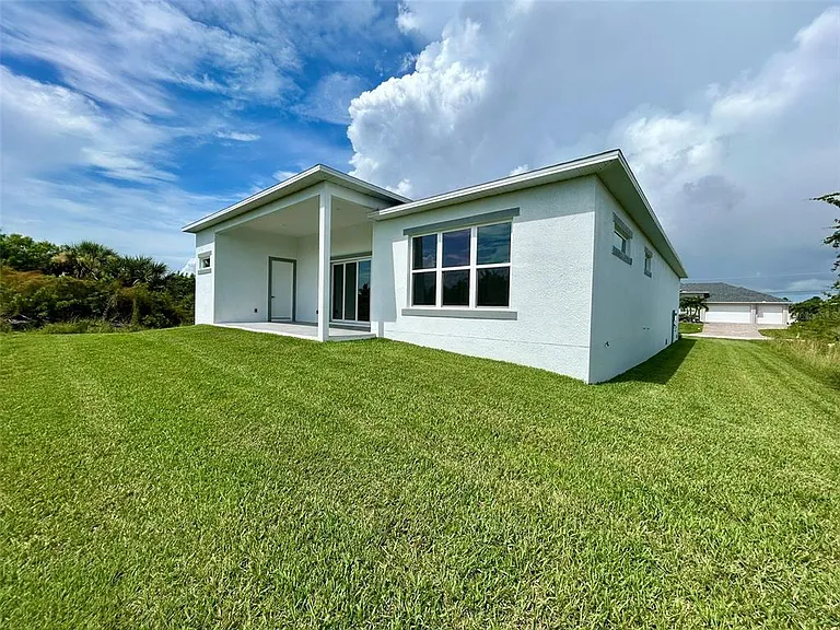 8147 Tracy Cir — Photo 29