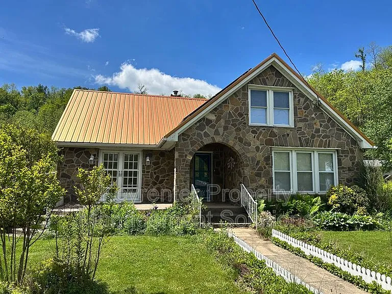 3922 Churchville Ave — Photo 39