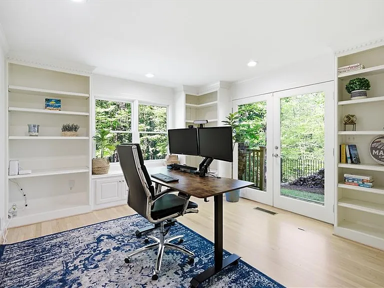 4115 Glen Devon Dr NW — Photo 9