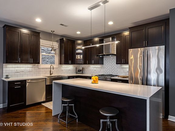 4th image of 1227 N Paulina St #2N