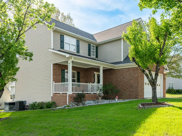 5801 Peacenest Dr, Raleigh, NC 27610