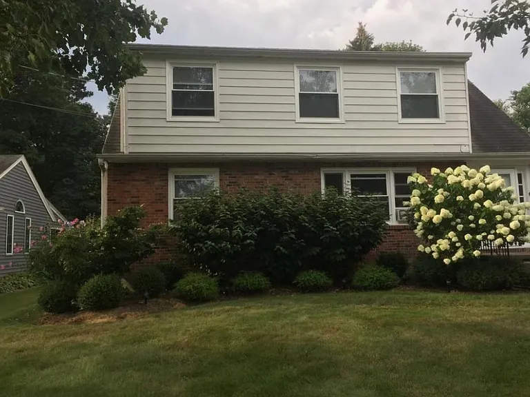 67 Princeton Pl #2 — Photo 24