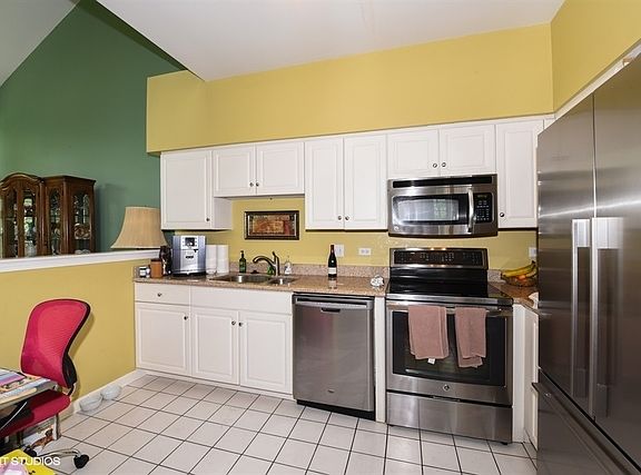 2nd image of 1 Waldorf Ct Unit 1