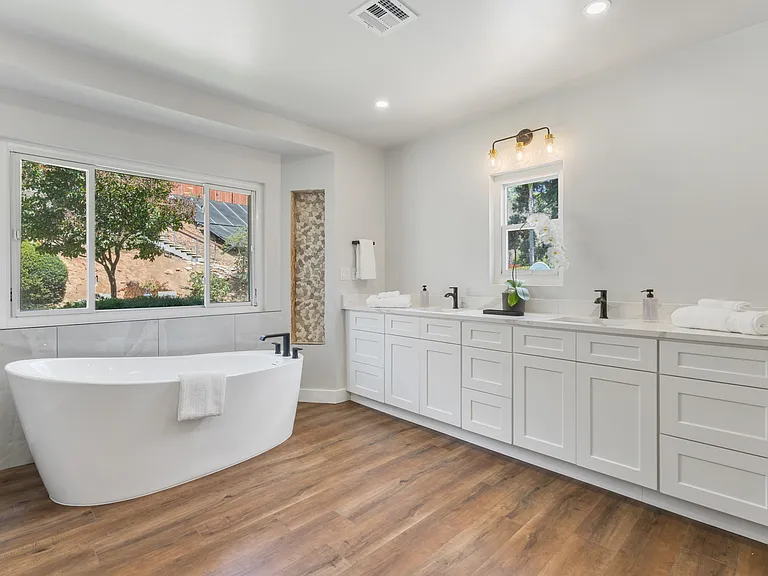 9648 Candy Ln — Photo 20