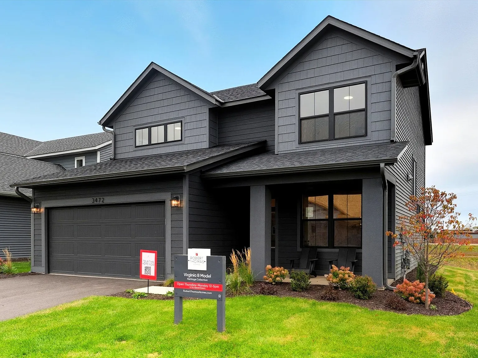 4 bed, 2.5 bath, 2022 sqft, $4,000 — Photo 3