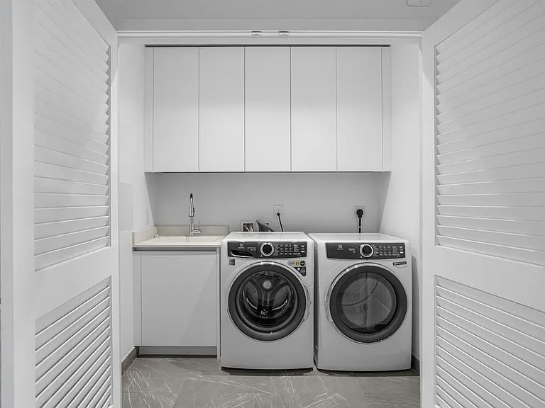3015 S Ysabella Ave #2402 — Photo 41