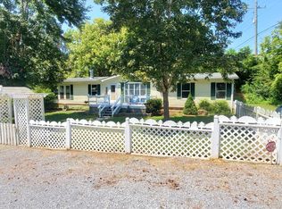 2121 Chapman Hwy, Sevierville, TN 37876