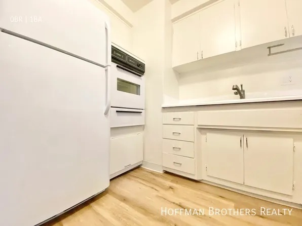 1142 N Clark St #308, West Hollywood, CA 90069