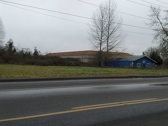 2nd image of 13111 13115 C Street S