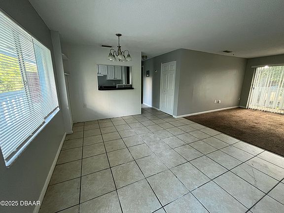 4th image of 1850 S Park Ave APT C5