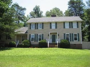 46 Hidden Brook Ln, Signal Mountain, TN 37377