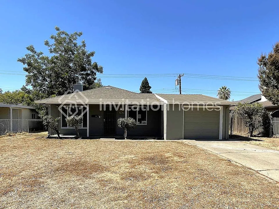 3354 Horseshoe Dr