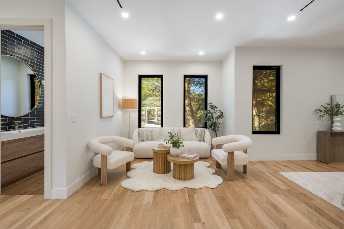 next background image