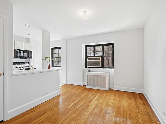 5th image of 6 Davis Avenue #C-22