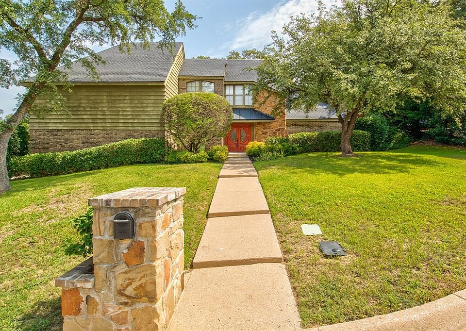 1st image of 3903 Cross Hill Ct