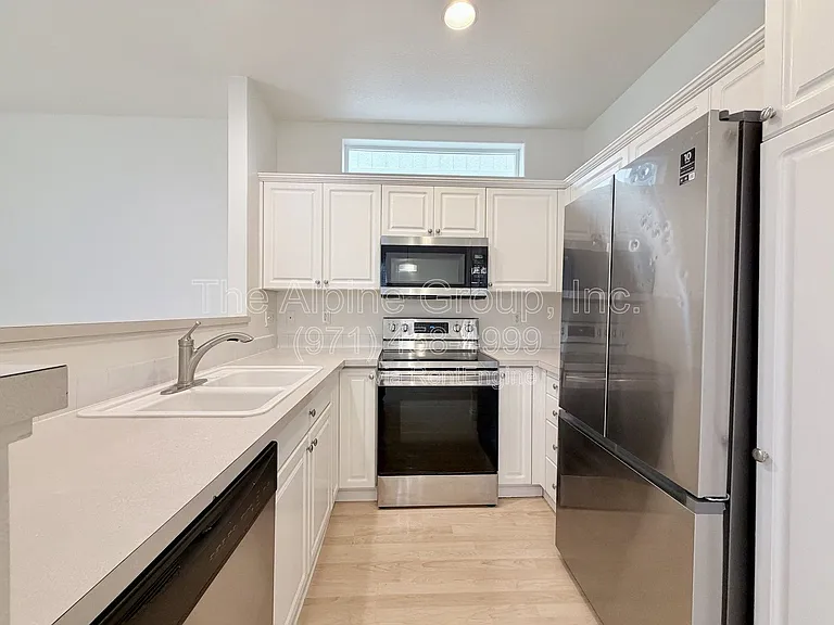 5817 NW 174th Ave — Photo 6