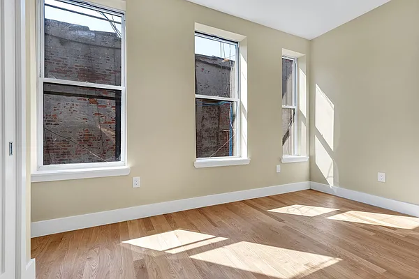 Rented by Cooper & Cooper Real Estate | media 10