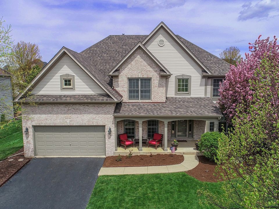 1st image of 609 Waterside Dr