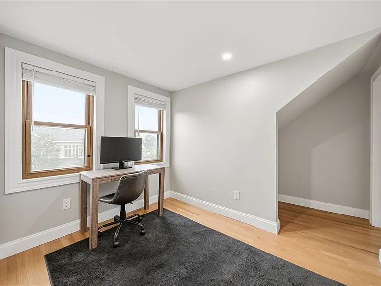 309 Hillside Ave — Photo 30