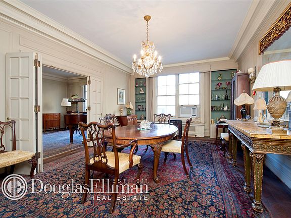 2nd image of 850 Park Ave APT 9C
