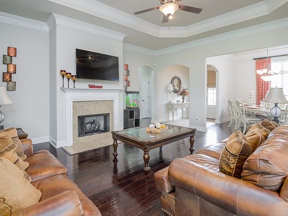 5th image of 5467 Waterford Ln