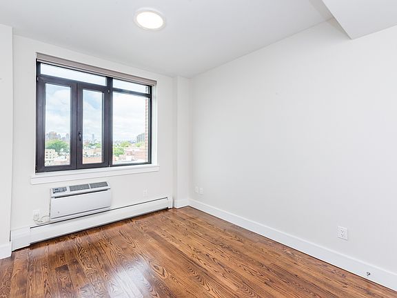 5th image of 27-17 21st St #3L