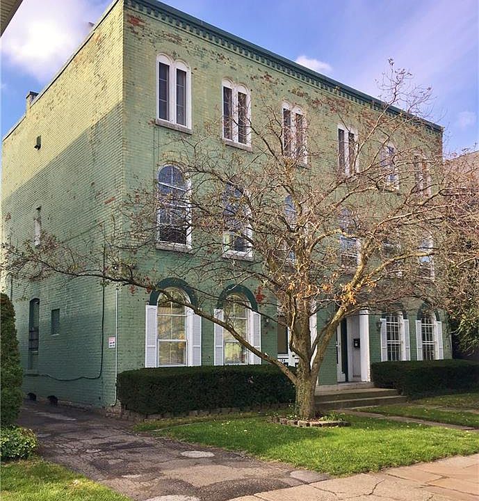 1st image of 104 Johnson Park APT 1