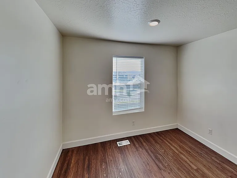 1175 N Wagon Way — Photo 12