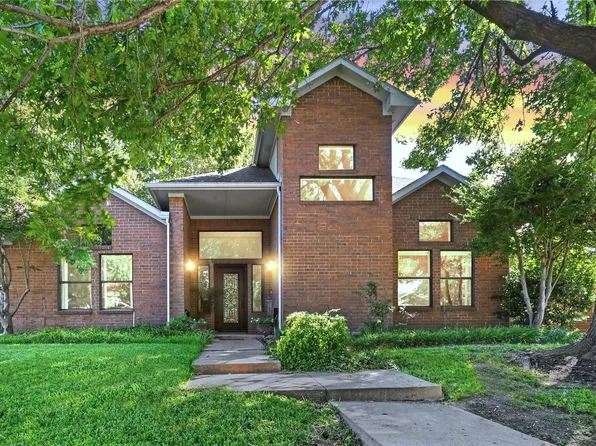 2034 Greenstone Trl, Carrollton, TX 75010