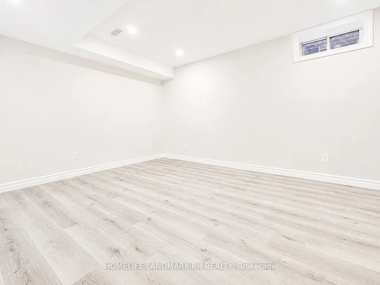 21 Milby Cres #BASEMENT — Photo 8