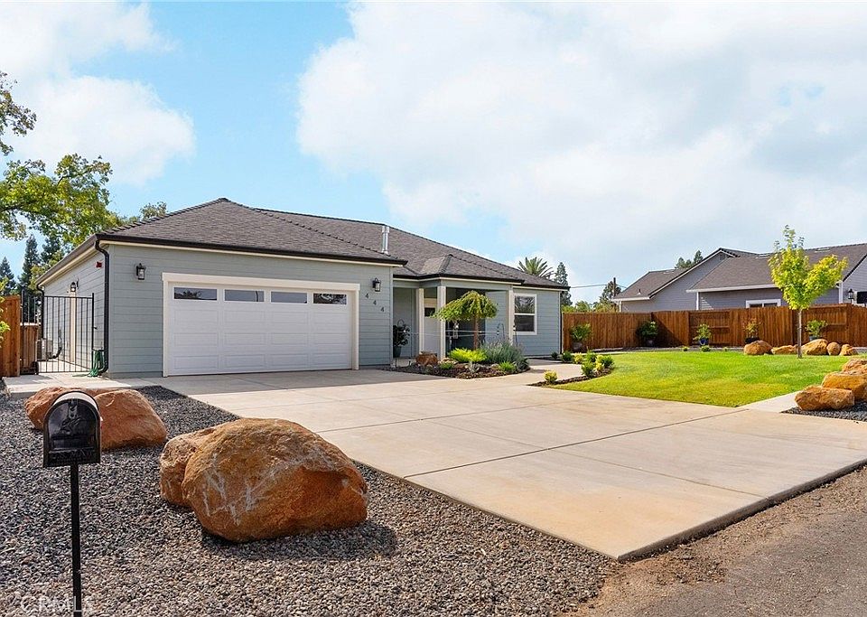 1st image of 444 Apple Ln