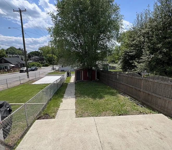 1088 South St — Photo 16