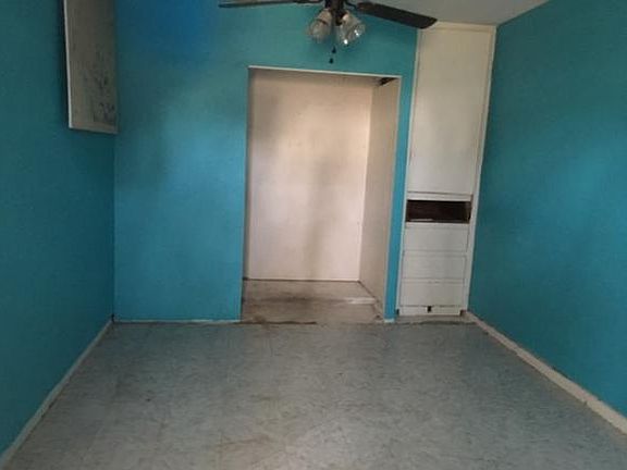 4th image of 1510 W 5th St